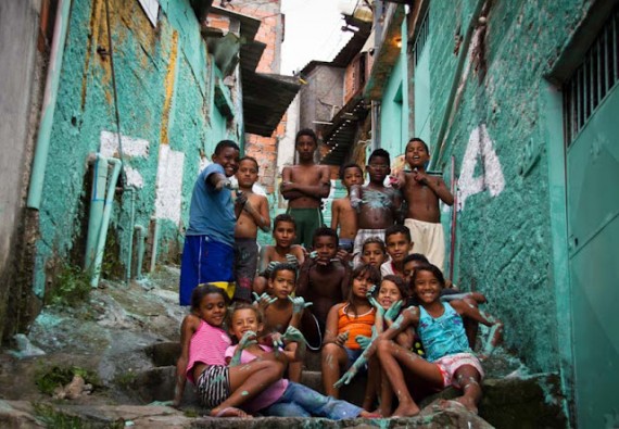 boamistura-sao-paulo-favela-murals-7-570×395