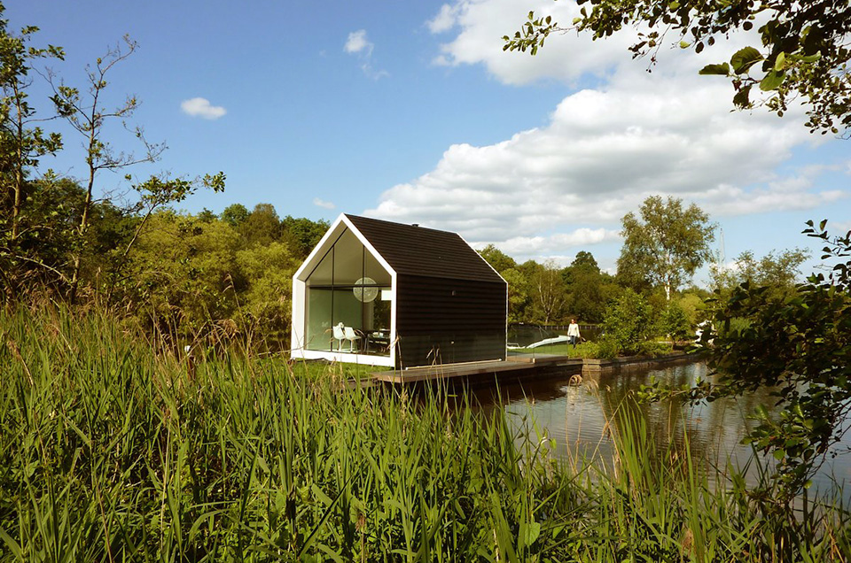 Dutch-Contemporary-Tiny-House-by-2by4-architects-2