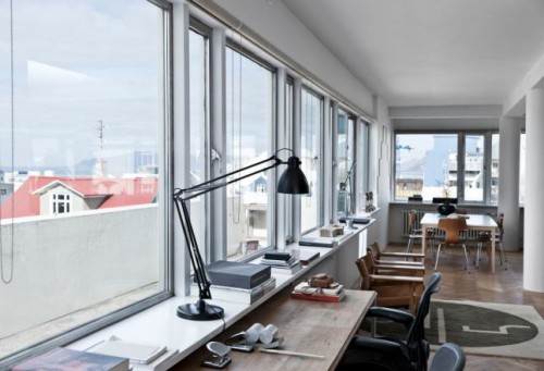 A-Unique-Home-in-Iceland-with-a-Mid-Century-Modern-Flair_8