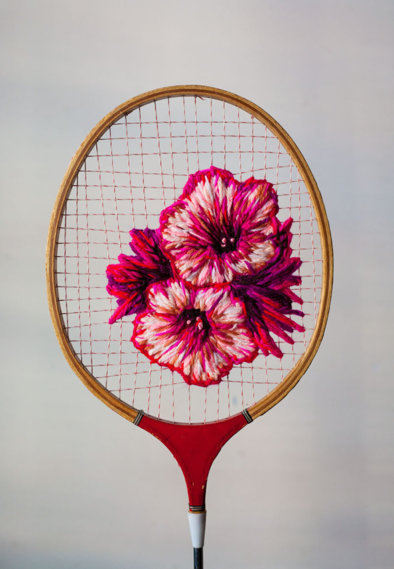 danielle-clough-turns-tennis-rackets-into-art-bjects-4-800×1155